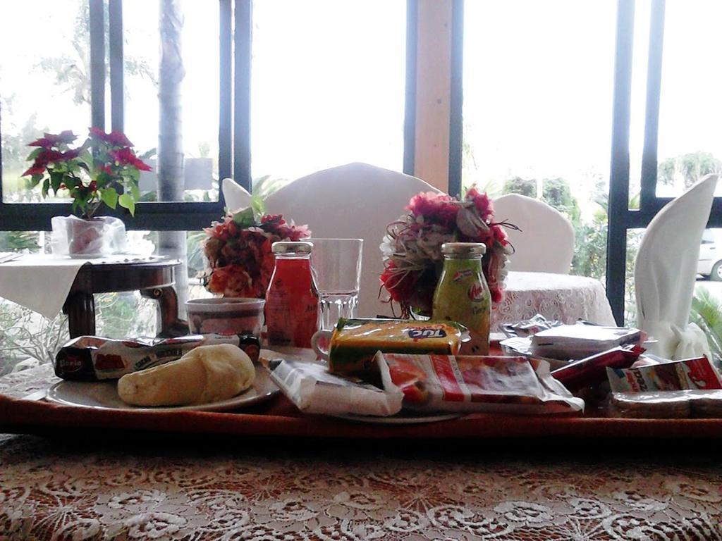 Hotel Happy Days Ликола Экстерьер фото